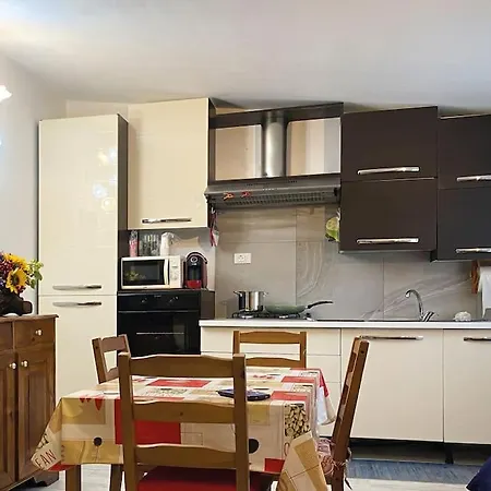 Tra I Boschi Casa de Férias *